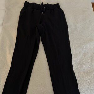 lululemon cropped pants with pockets size 4
